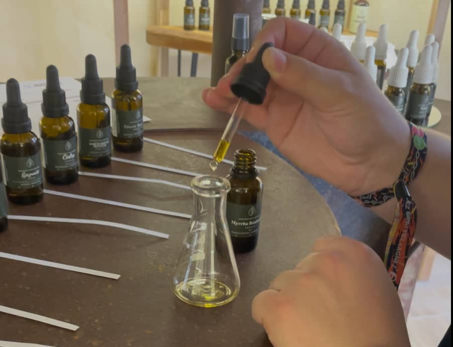 Quel est le meilleur atelier parfum à Grasse pour les anglophones ?